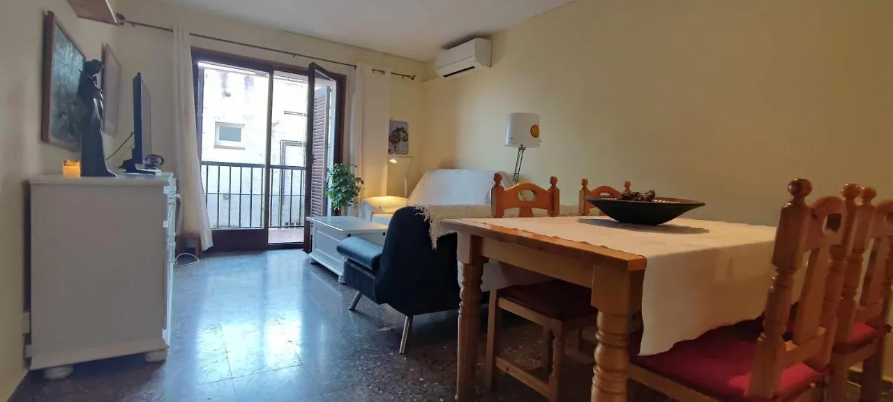 Apartamento para 6 personas cerca de la estación de autobuses Tossa de Mar España